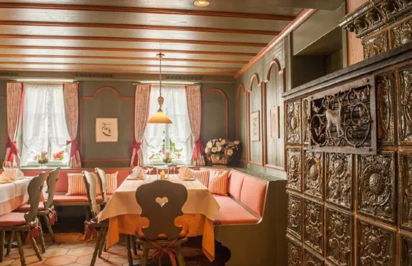 貝本豪森赫希蘭德酒店