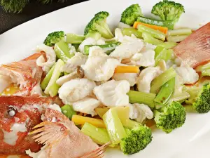 Lamma Rainbow Seafood Restaurant