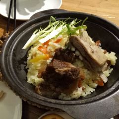 Hunchun Cake and Roast Duck (Weiyang Road Shenglong) 여행 사진
