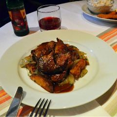 Menza Restaurant and Cafe User Photo