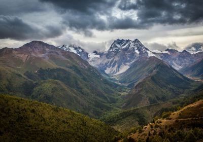 白馬雪山