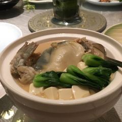 成隆行·颐丰花园(虹桥店) User Photo