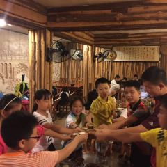 苗家土酒馆(江口店) User Photo