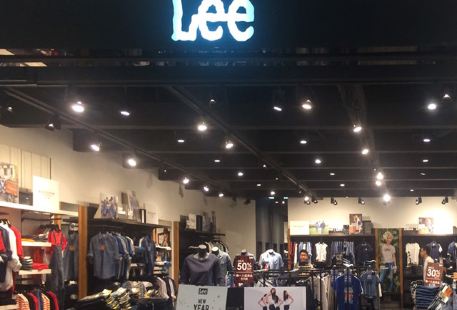 Lee（普吉中央購物中心店）