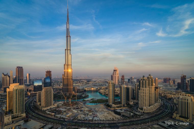 ドバイ格安航空券