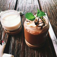 Fahtara Coffee User Photo