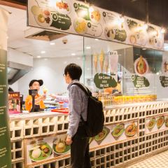 Lot 10 Hutong Food Court User Photo