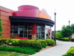 Red Robin Gourmet Burgers