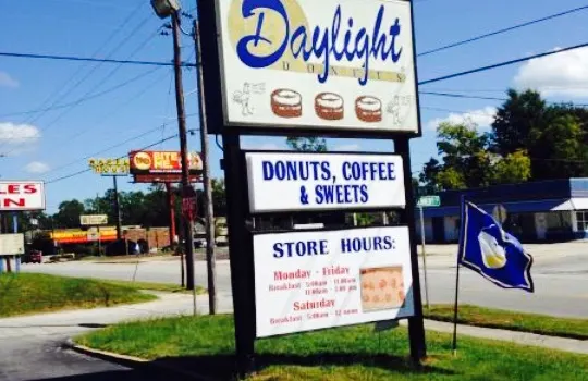 Daylight Donuts