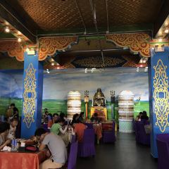 巴音杭盖蒙餐(阿拉坦合力街店) User Photo