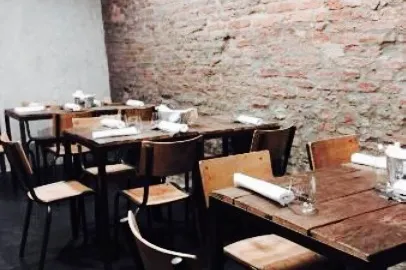 Apelle food & drink in Ferrara