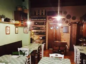 Osteria Vino Rosso