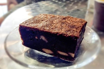 GUSTO GELATO & CAFEE / MERTANADI