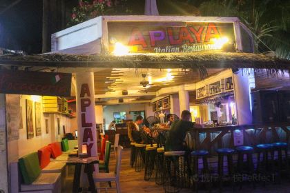 Aplaya the Beach Bar & Italian Food