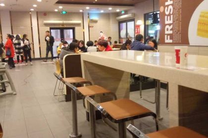 肯德基（義烏銀泰店）