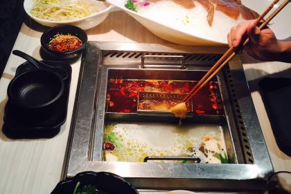 九鼎軒脆毛肚火鍋(武進萬達店)