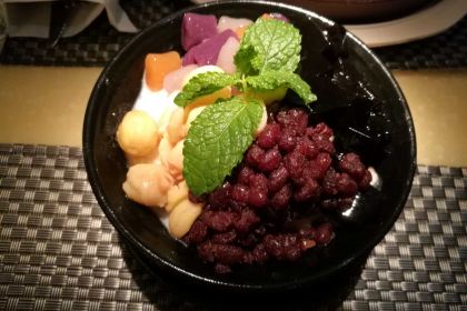 Banqiushan Western Restaurant (huanggangdongmenlu)