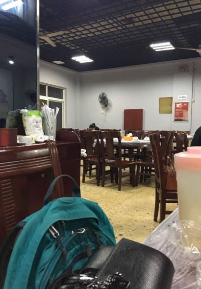 何小姑虾蟹楼(青年中路店)