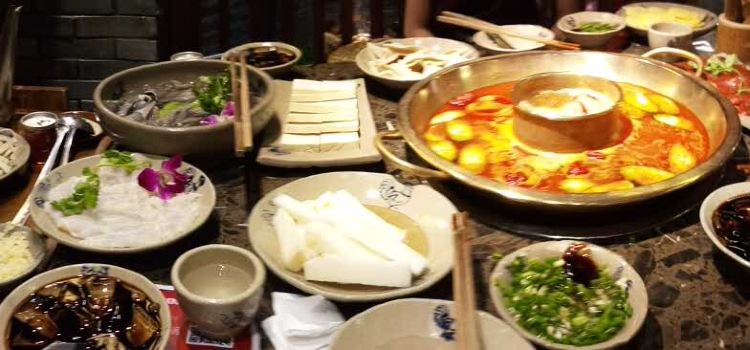 小龙坎老火锅(东坡外滩店)