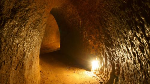 Cu Chi Tunnel