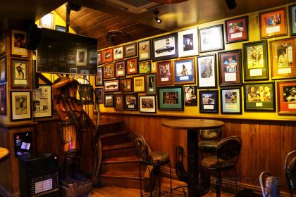 Lone Star Cafe & Bar