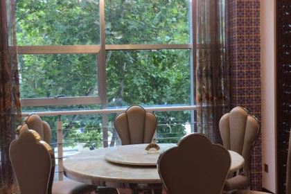 方宇餐饮(金宇·盛世年华店)