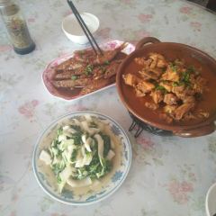 文娟土菜馆(天柱山店) User Photo