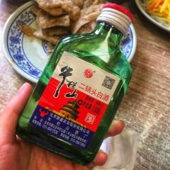 MENKUANGHUTONGBAINIANLUZHU User Photo