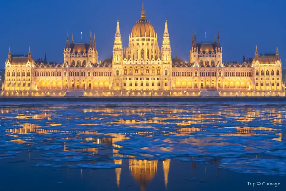 5_Hungarian Parliament Building