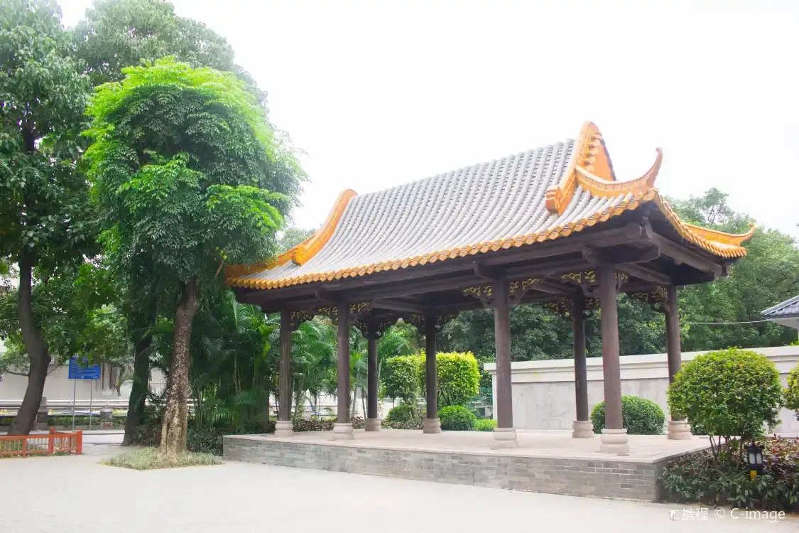 주룽춘 주변 호텔