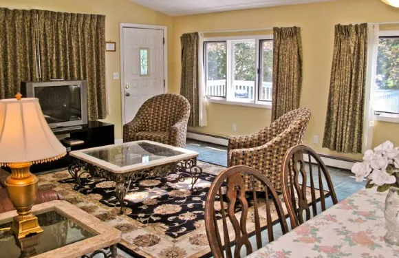 第五齣口度假村和公寓