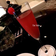 Sofitel Legend 1953 Lobby Bar User Photo