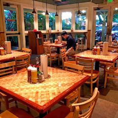 Kua'Aina(Haleiwa) User Photo