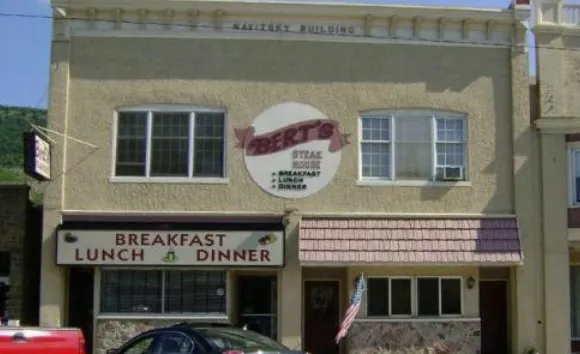 Bert's Steakhouse & Restaurant