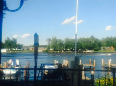Gala Lounge
