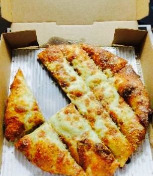 Cloverleaf Pizza