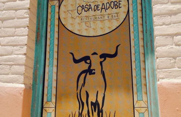 Casa de Adobe Restaurant & Bar