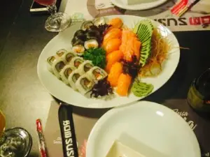 Bom Sushi