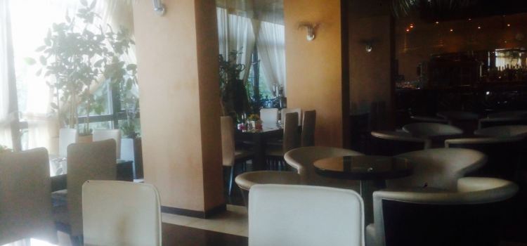 Fiona Restaurant