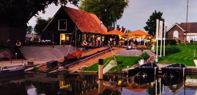 Veluvia - Restaurant en meer