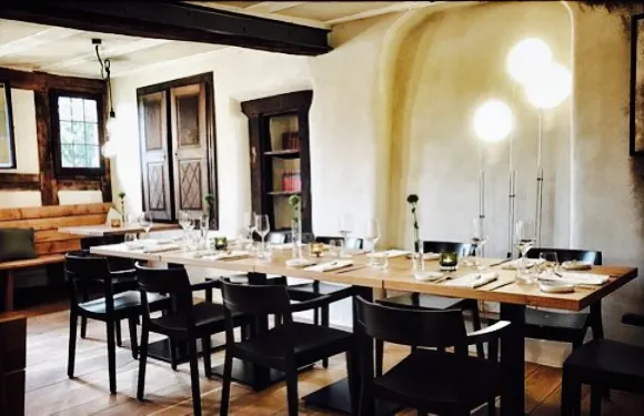 vierzehn85 - Essen & Wein