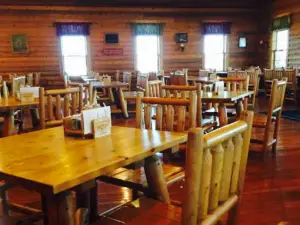 Bird's Smokehouse BBQ