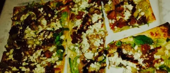 33 West Ale House and Grill