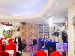 The Koh I Noor Tandoori and Balti Cuisine