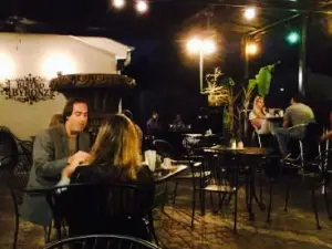 Bistro Byronz