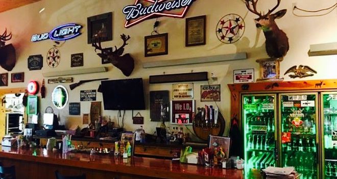 Luther's Bar & Grill