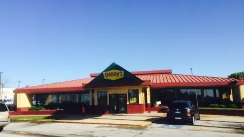 Denny's Restaurant in Irving