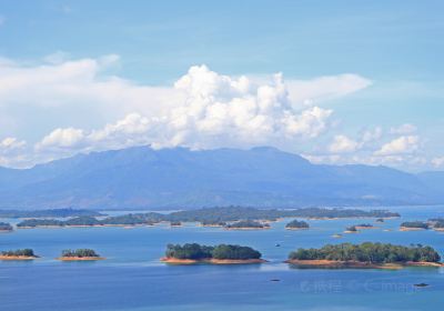 Nam Ngum Reservoir