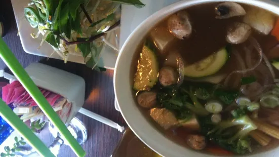 Saucy's Thai + Pho