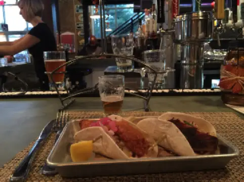 Local Kitchen & Beer Bar